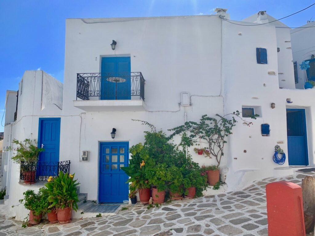 Paros